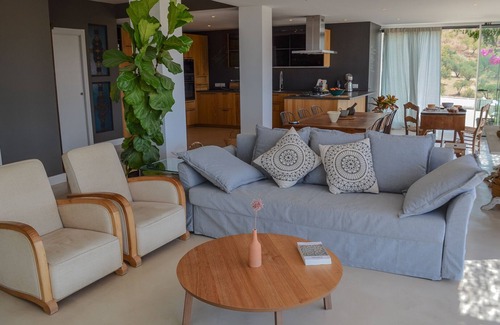 Canillas de Aceituno House | Mountain refuge next to the Sierra de Tejeda Natural Park