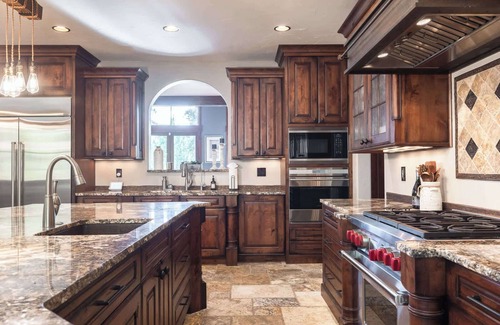 Granby House | Mountain Fairway | Luxury Lodge