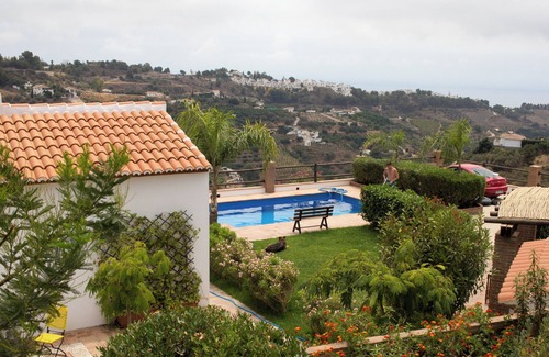 Frigiliana Cottage | Mountain farmhouse with sea views