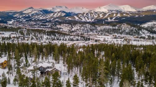 Forest Hills House | Mountain Gate