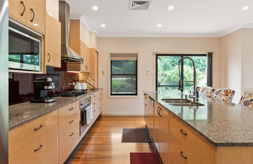 Wentworth Falls House | Mountain Haven 5-BR Escape
