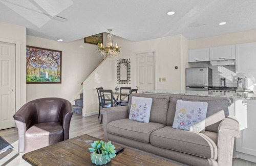 Harvie Heights House | Mountain Hideaway- hot tub, free parking, view, 2BR, sleeps 8 -B212