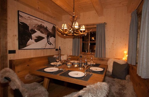 Haus Ski Chalet | Mountain Hideaway