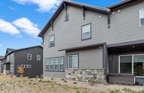 Deer Mountain House | Mountain Hideout