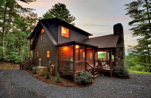Mineral Bluff House | Mountain High Lodge - Mineral Bluff GA