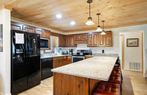 Beech Mountain Cabin | Mountain Home on Beautiful Golf Course