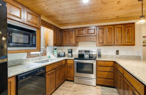 Beech Mountain Cabin | Mountain Home on Beautiful Golf Course