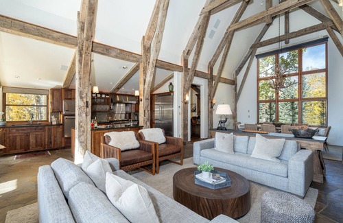 Timber Ridge Villa | Mountain House by Exceptional Stays