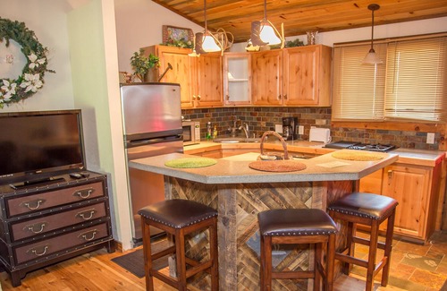 Afton Condo | Mountain Inn - 1 bedroom condo