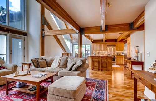 Salt Lake Mountain Resorts Condo | Mountain Modern Ski-in/out Townhome with Private Hot Tub