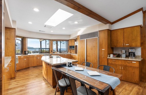 Oakhurst Cabin | Mountain Oasis! Indoor Hot Tub, Game Room, VIEWS!