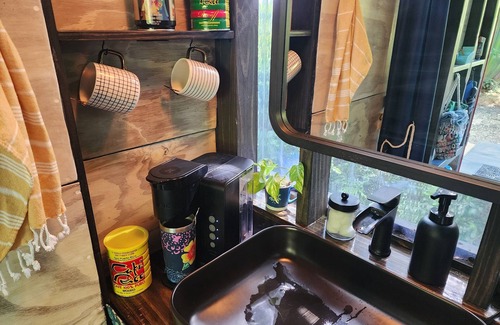 Juan Martin Cabin | Mountain Pool Cabana - 10 Mins to Playa Azul