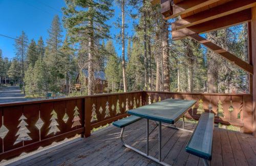 Serene Lakes House | Mountain Retreat Near Ski Resorts and Lake