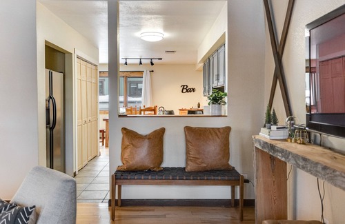 Intermountain Condo | Mountain Retreat Townhome on Bus Route with a Private Deck & Covered Parking