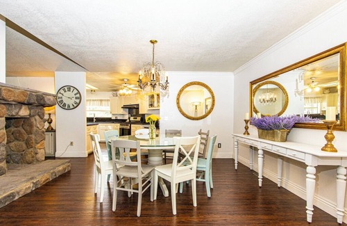 Meiners Oaks House | Mountain Retreat with Paradise Style "Pool, Spa & Waterfall" Views gated yard