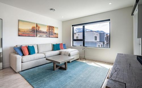 Revelstoke Apartment | Mountain Revelation by Revelstoke Vacations