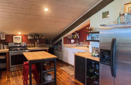 Covelo House | Mountain & River Ranch Getaway 1500 private acres