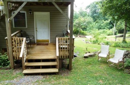 Stanley Apartment | Mountain Roots Lodging