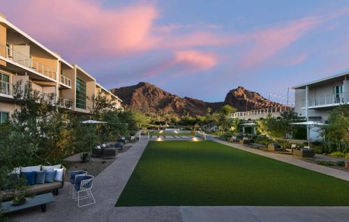 Paradise Valley Resort | Mountain Shadows Resort Scottsdale
