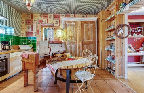 Niderviller House | Mountain Stay Near Canal