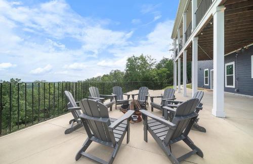 Tigerville House | Mountain View Escape
