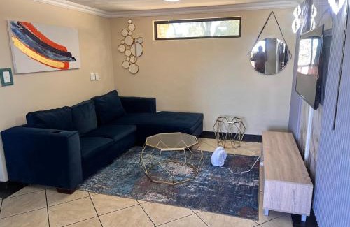 Greater Johannesburg Metropolitan Area Apartment | Mountain View experience