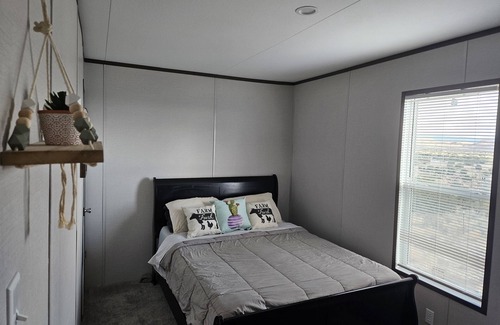 Kingman Other | Mountain View Farmhouse