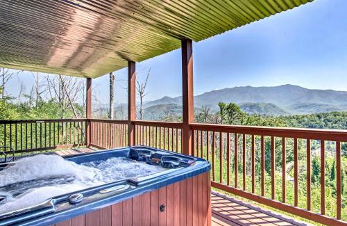 Chalet Village North House | Mountain-View Gatlinburg Cabin with Private Hot Tub!