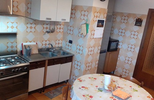 L'Aquila Apartment | Mountain View