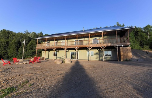 Purdy Cottage | Mountain View Lodge - Brand New 8 Bedroom Home with 150 acres of privacy