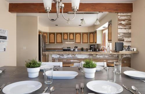 Rollinsville House | Mountain View Retreat home