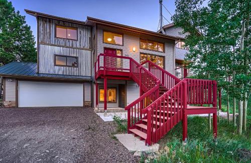 Rollinsville House | Mountain View Retreat home