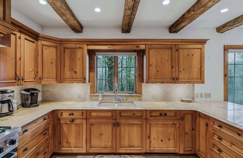 Barnard House | Mountain Views! Bonus Room - Sugarhouse Hideaway