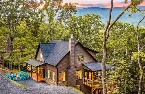 Massanutten House | Mountain Views, GameRoom, HotTub MiniGolf, FirePit