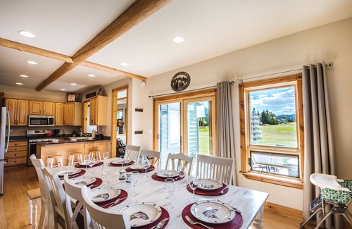 Red Lodge House | Mountain Views Golf Course Home/HotTub/Star Gazing/Ski/Hike/Golf/Family/WiFi