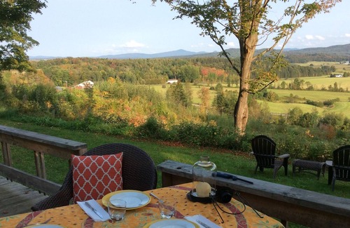Irasburg House | Mountain views - peaceful small ranch on 5 acres