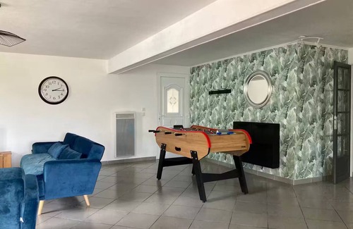 Olargues Apartment | Mountain views with Heated pool and optional Jacuzzi. South of France