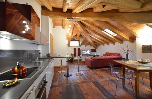 Chambave Villa | Mountain villa for families/groups (4-16 guests)