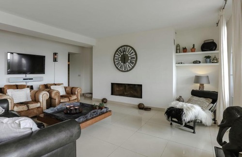 Grasse Villa | Mountain Villa with Panoramic Sea Views and Pool in Grasse