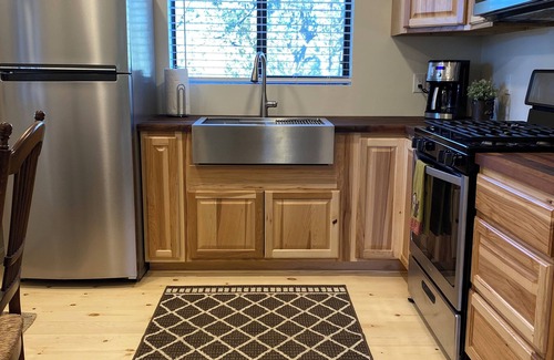 Springerville Cottage | Mountain Wellness Retreat with Sauna