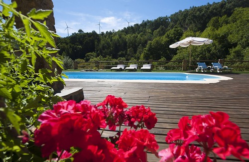 Gondramaz Cottage | Mountain Whisper - Resort - Mountain Sport