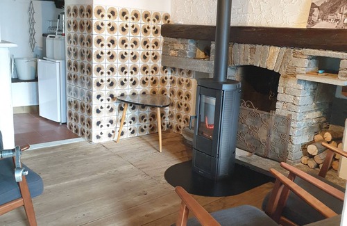 Lunecco House | Mountain worlds behind Lake Maggiore