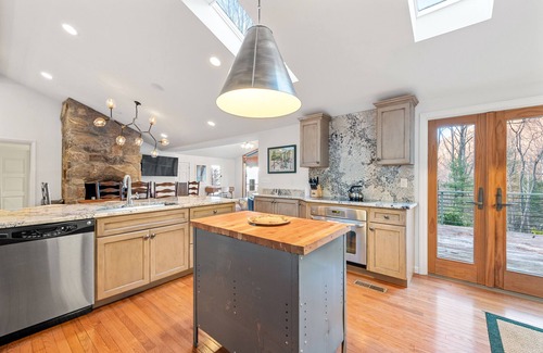 Waynesville House | Mountainside home with outstanding views, covered deck, & central AC