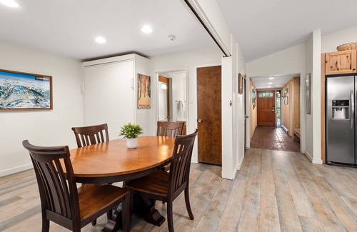 Snowmass Village Condo | Mountainside in Snowmass Village! Balcony W/Views, Large Outdoor Pool, HT, Gas FP, Elevator, Parking