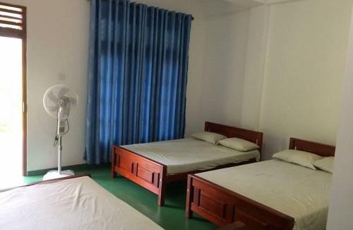 Kithulgala House | Mountainview Rooms and Adventure