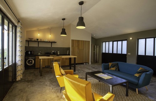 Menerbes Villa | Moustier de Menerbes 3 - Loft Style villa for 2