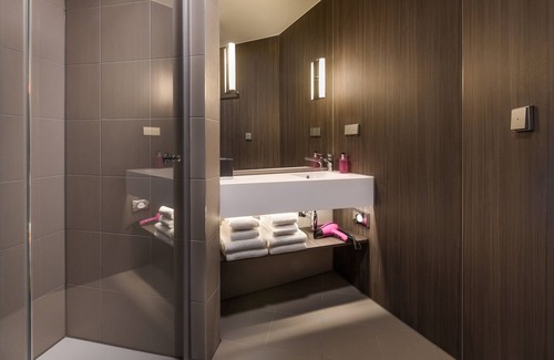 Outer Neustadt Hotel | Moxy Dresden Neustadt