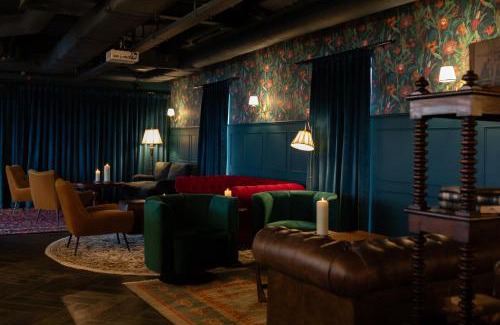 Tollcross Hotel | Moxy Edinburgh Fountainbridge