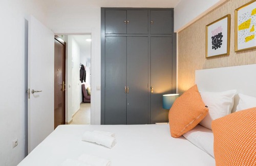 La Malagueta Apartment | MP7 Renovated apartment right on the beach 700 meters away from Old Town