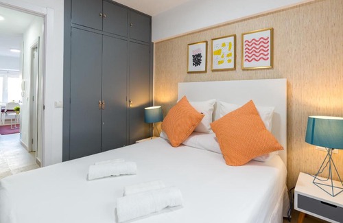 La Malagueta Apartment | MP7 Renovated apartment right on the beach 700 meters away from Old Town